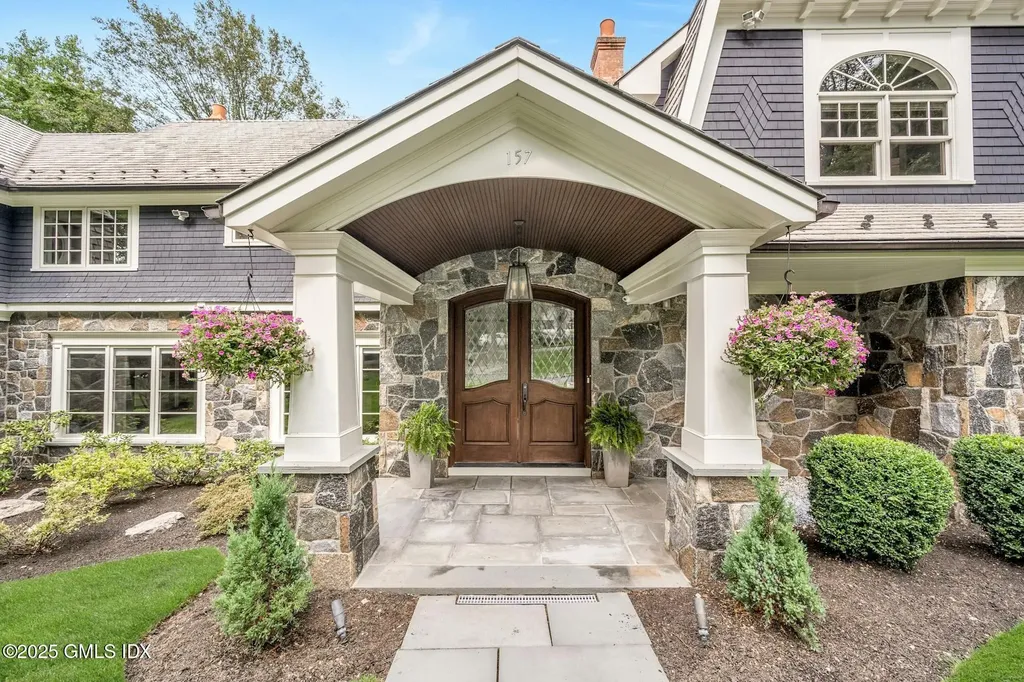 157 Harpsichord Turnpike Stamford CT 06903