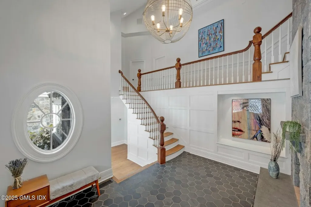 157 Harpsichord Turnpike Stamford CT 06903