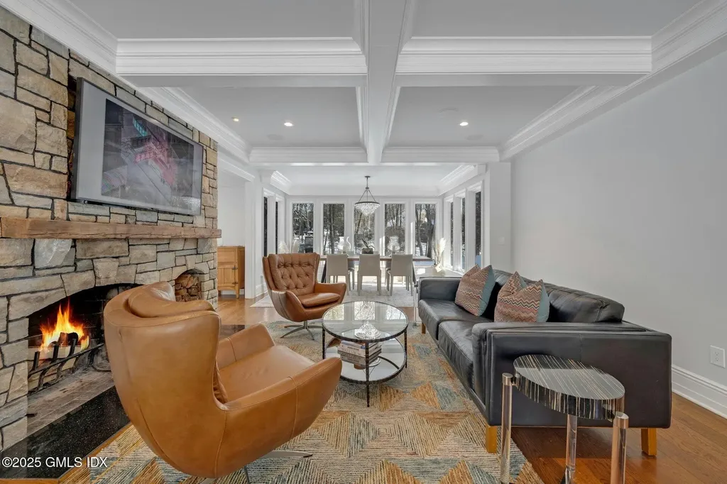 157 Harpsichord Turnpike Stamford CT 06903