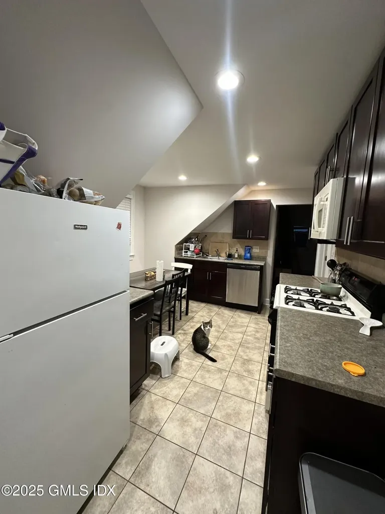 30 Harold Avenue Greenwich CT 06830