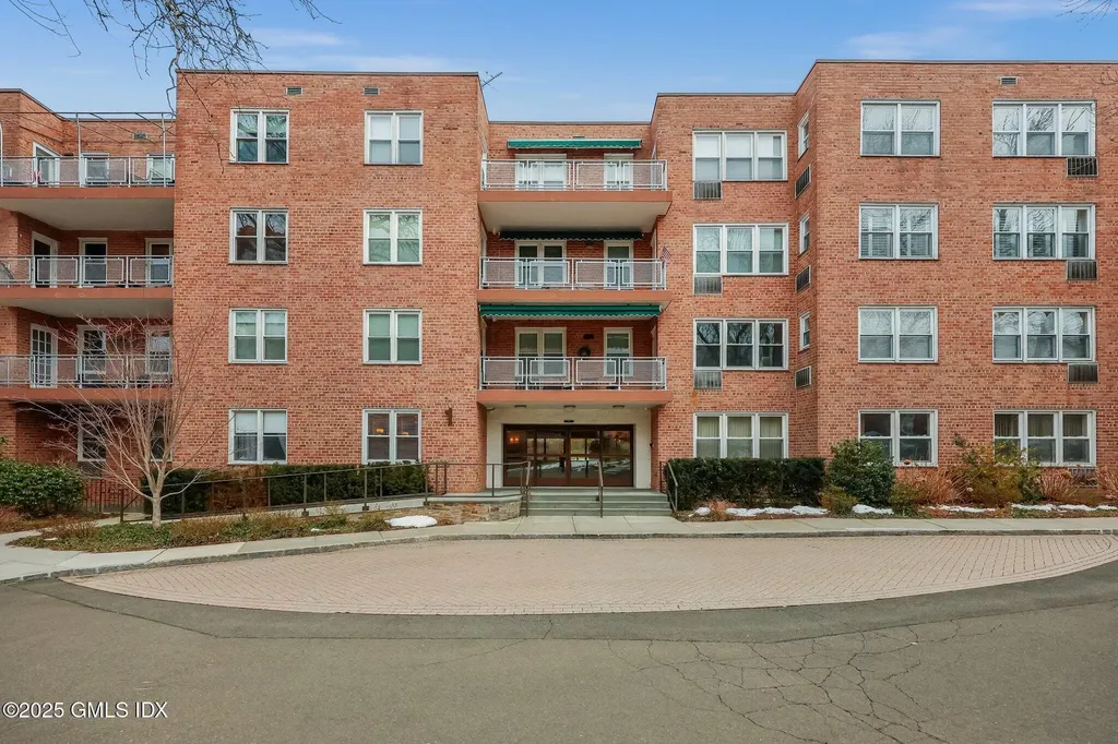 1 Putnam Hill Greenwich CT 06830