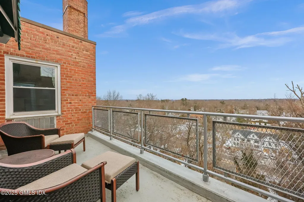 1 Putnam Hill Greenwich CT 06830