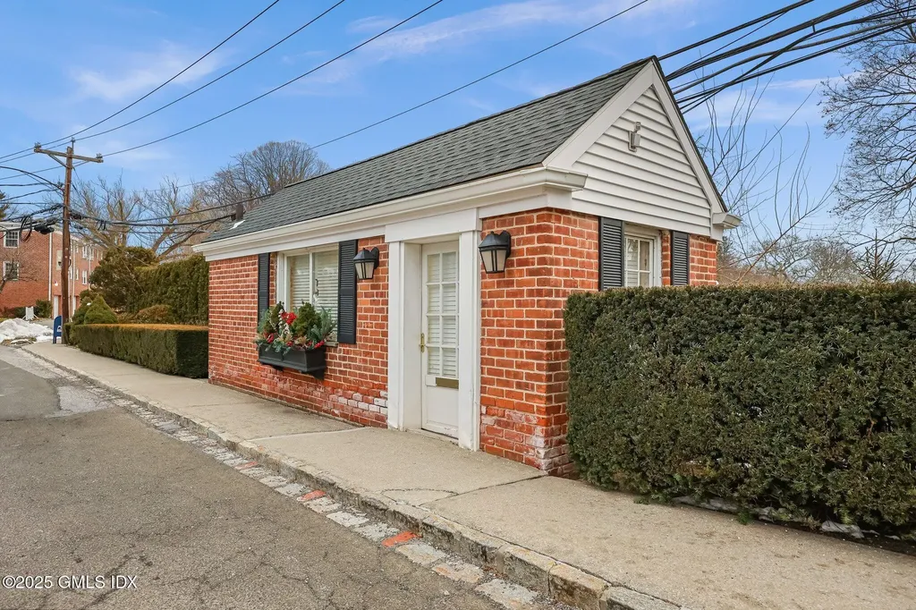 1 Putnam Hill Greenwich CT 06830