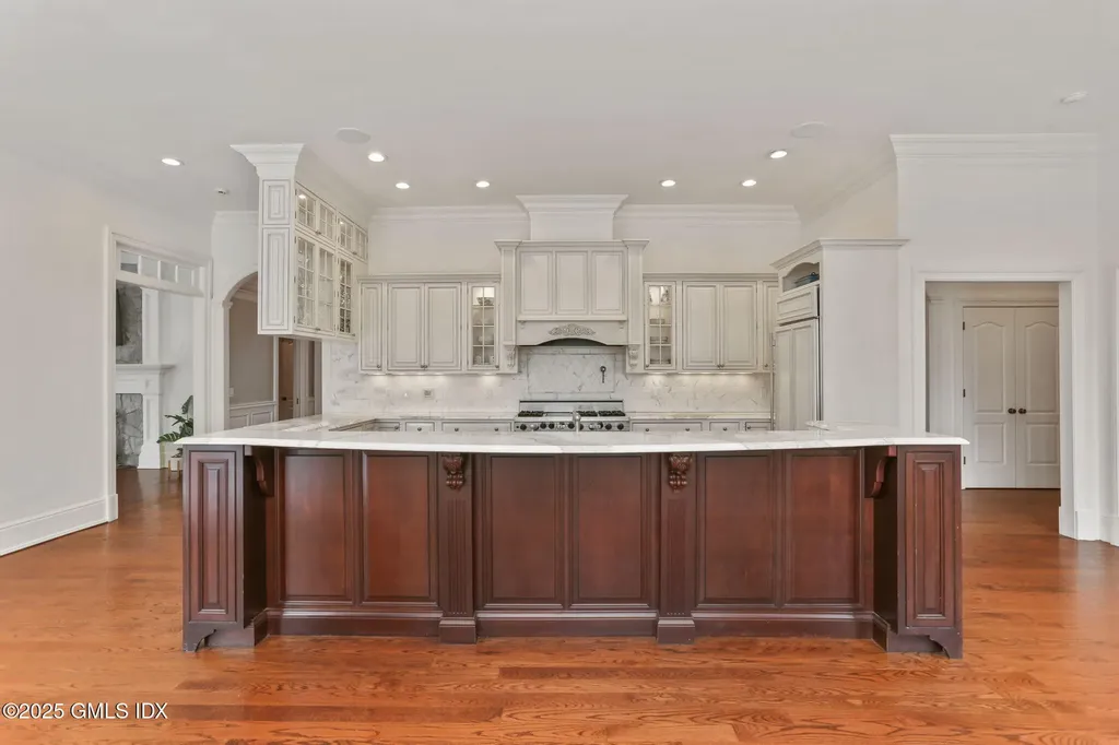 70 Sherwood Avenue Greenwich CT 06831