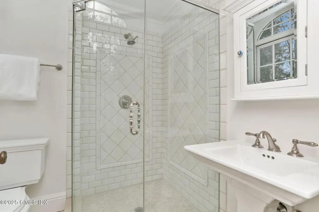 70 Sherwood Avenue Greenwich CT 06831