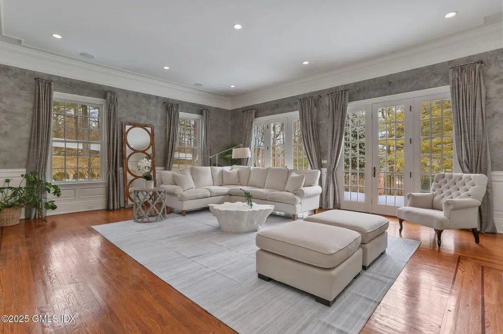 70 Sherwood Avenue Greenwich CT 06831