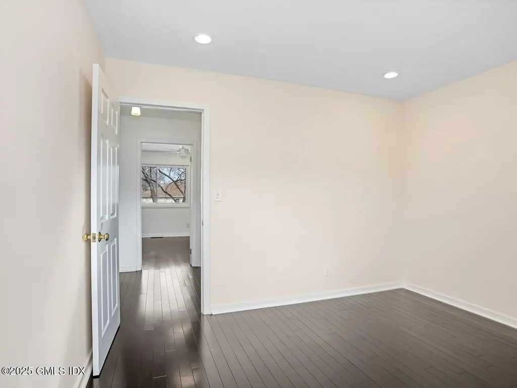 328 Hamilton Avenue Greenwich CT 06830