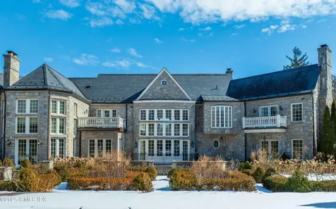 8 Lindsay Drive Greenwich CT 06830