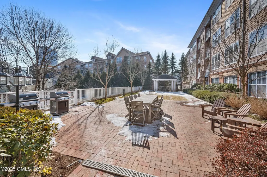 25 Adams Avenue Stamford CT 06902