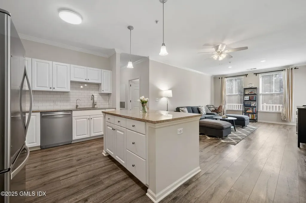 25 Adams Avenue Stamford CT 06902