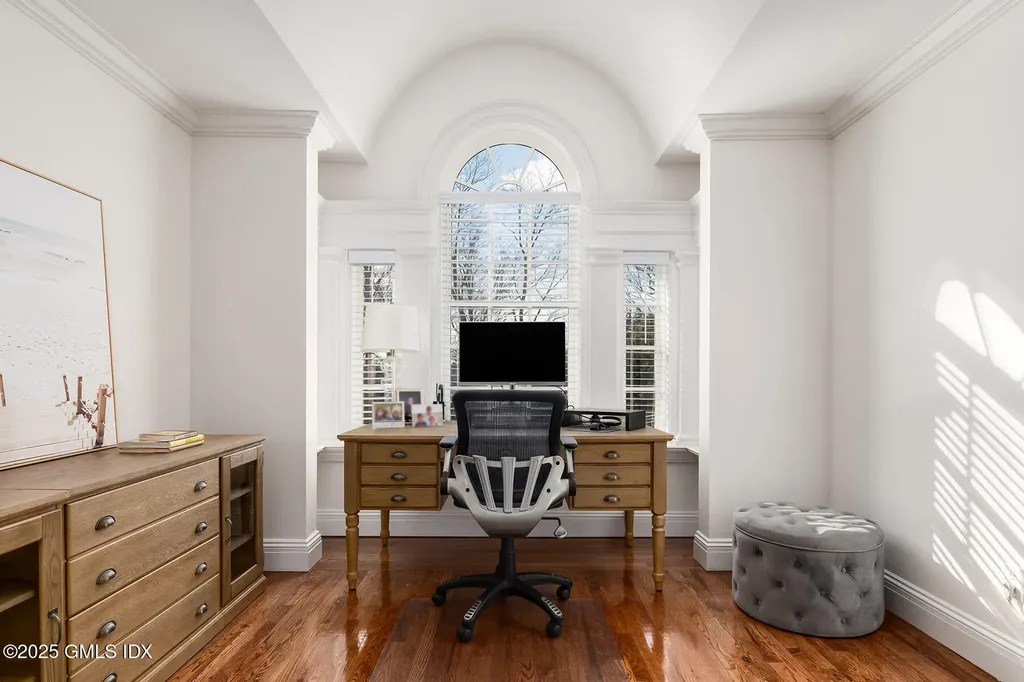 182 Taconic Road Greenwich CT 06831