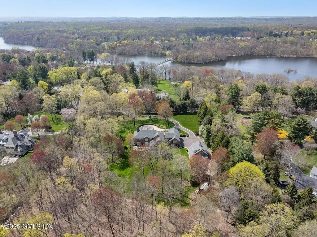 182 Taconic Road Greenwich CT 06831