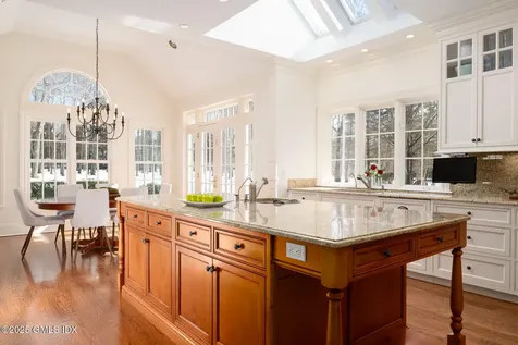 182 Taconic Road Greenwich CT 06831