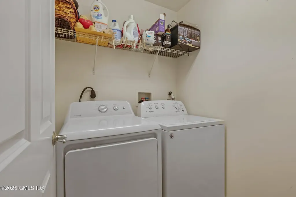 39 Maple Tree Avenue Stamford CT 06906