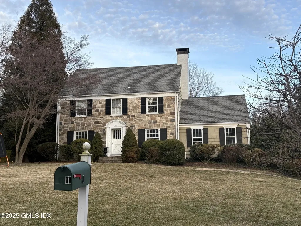 11 Willowmere Avenue Riverside CT 06878