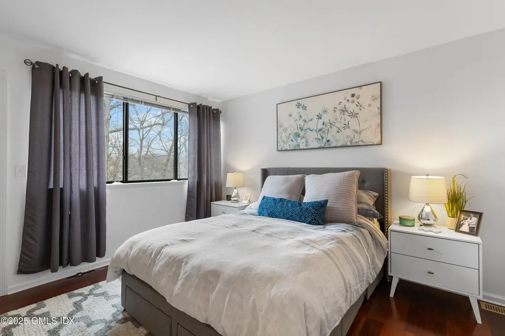 404 W Lyon Farm Drive Greenwich CT 06831