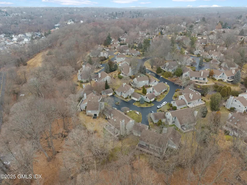 404 W Lyon Farm Drive Greenwich CT 06831