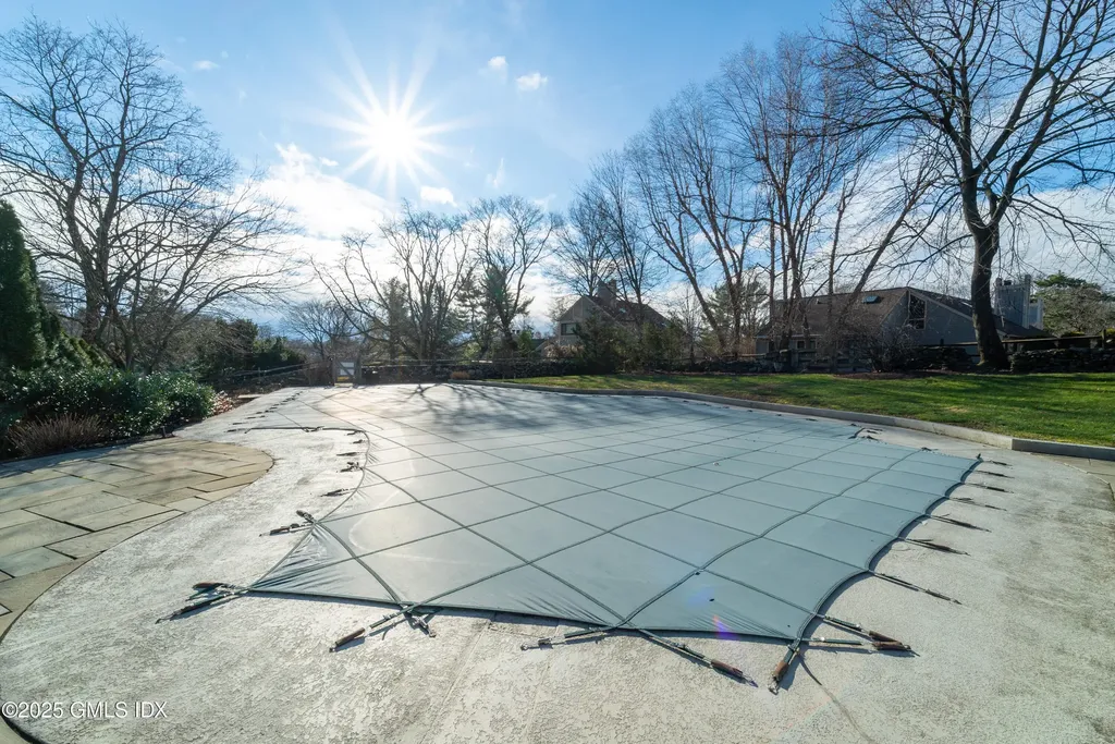 404 W Lyon Farm Drive Greenwich CT 06831