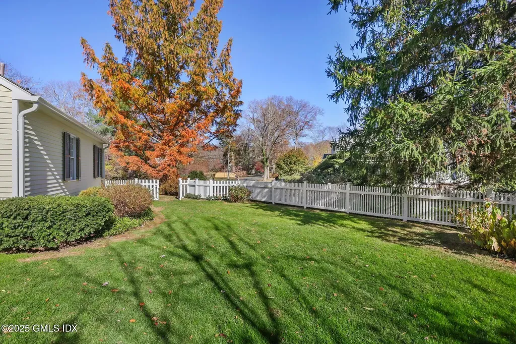 2 Echo Lane Greenwich CT 06830