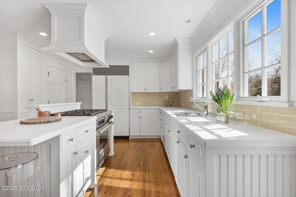 2 Echo Lane Greenwich CT 06830