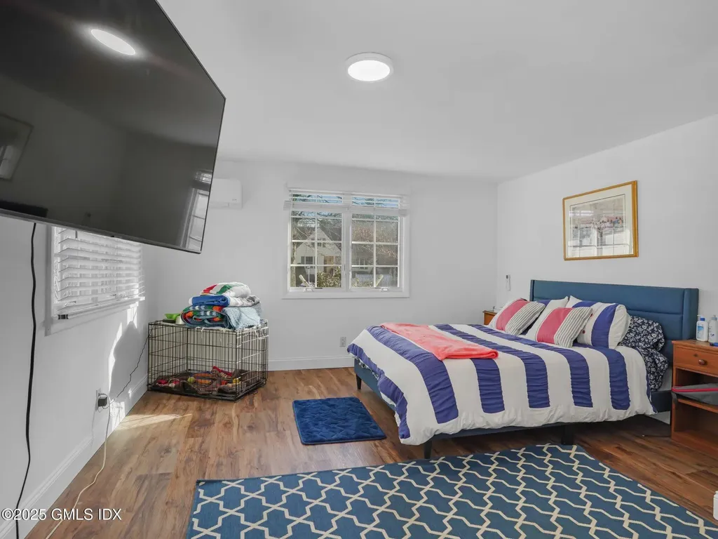 31 Summit Road Riverside CT 06878