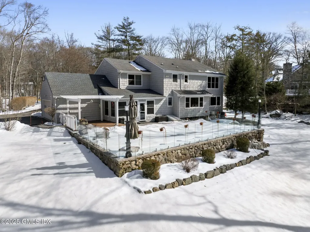 27 Wind Mill Circle Stamford CT 06903