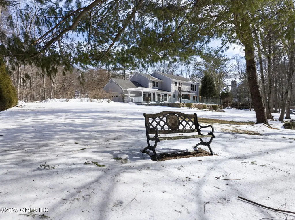 27 Wind Mill Circle Stamford CT 06903