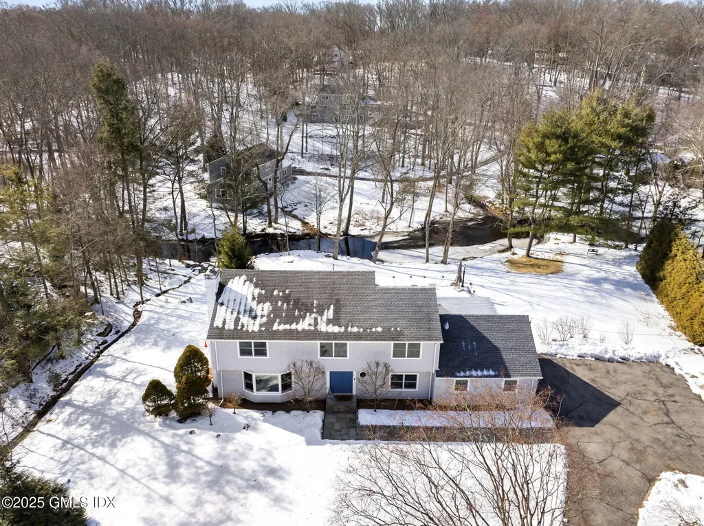 27 Wind Mill Circle Stamford CT 06903