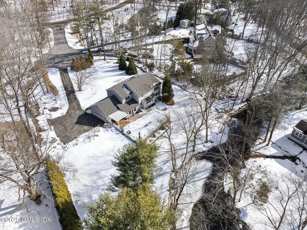 27 Wind Mill Circle Stamford CT 06903