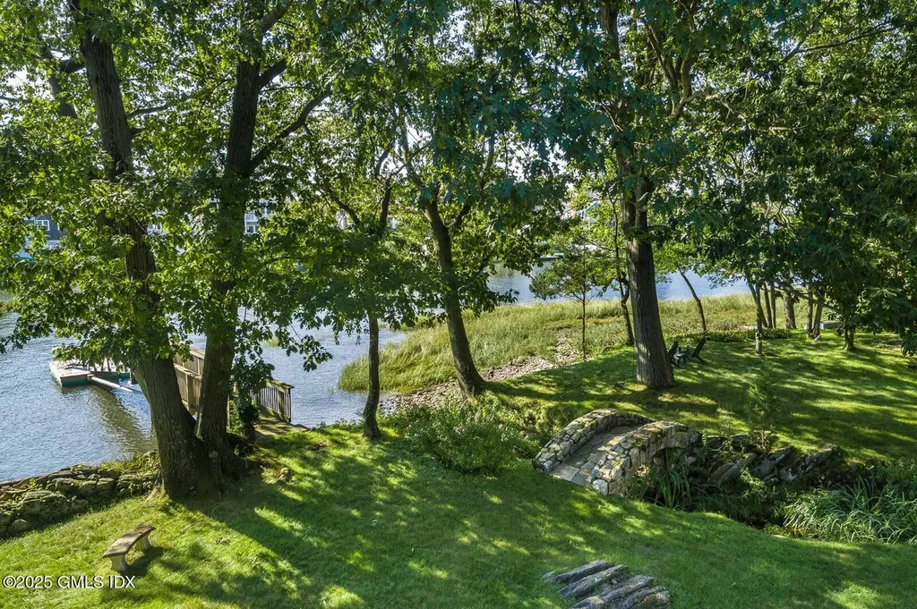 2 Vista Drive Greenwich CT 06830