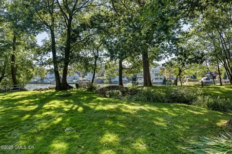2 Vista Drive Greenwich CT 06830