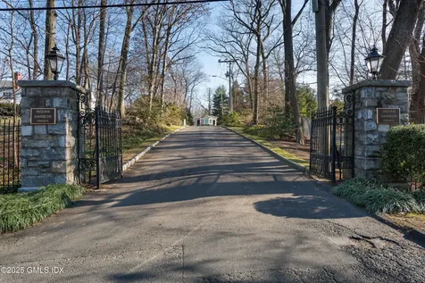 2 Vista Drive Greenwich CT 06830