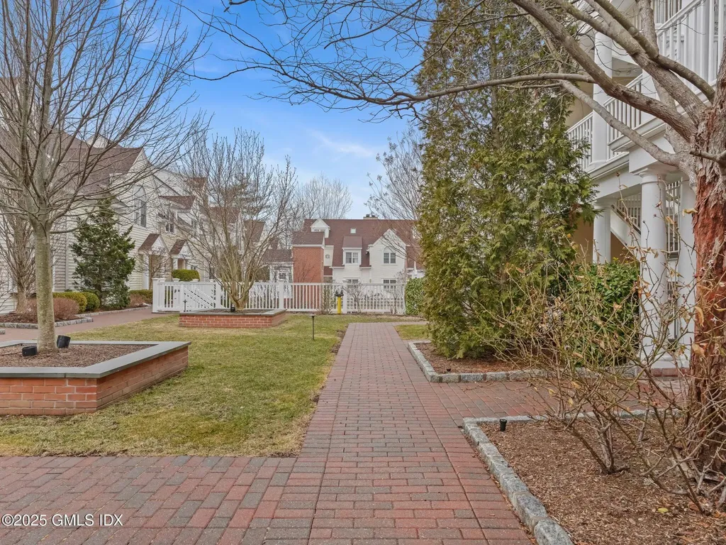 51 Forest Avenue Old Greenwich CT 06870
