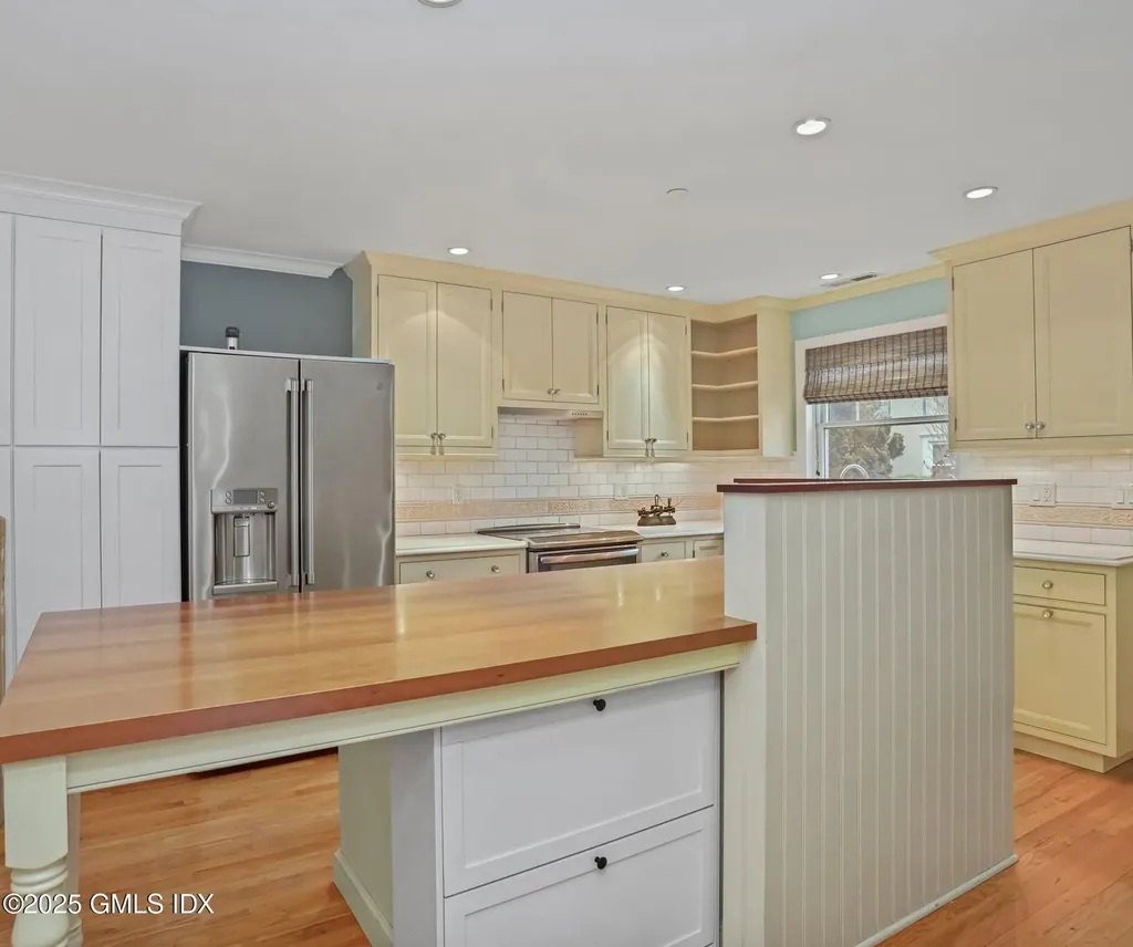 51 Forest Avenue Old Greenwich CT 06870