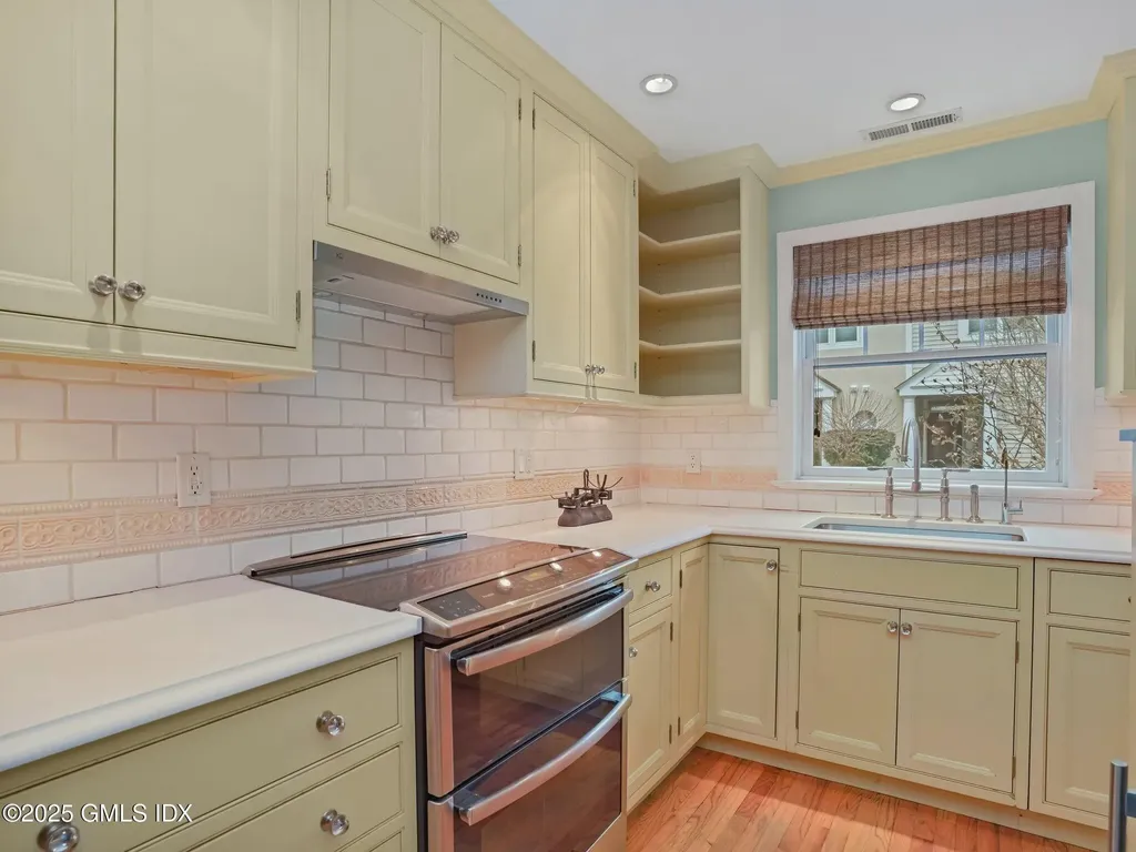 51 Forest Avenue Old Greenwich CT 06870