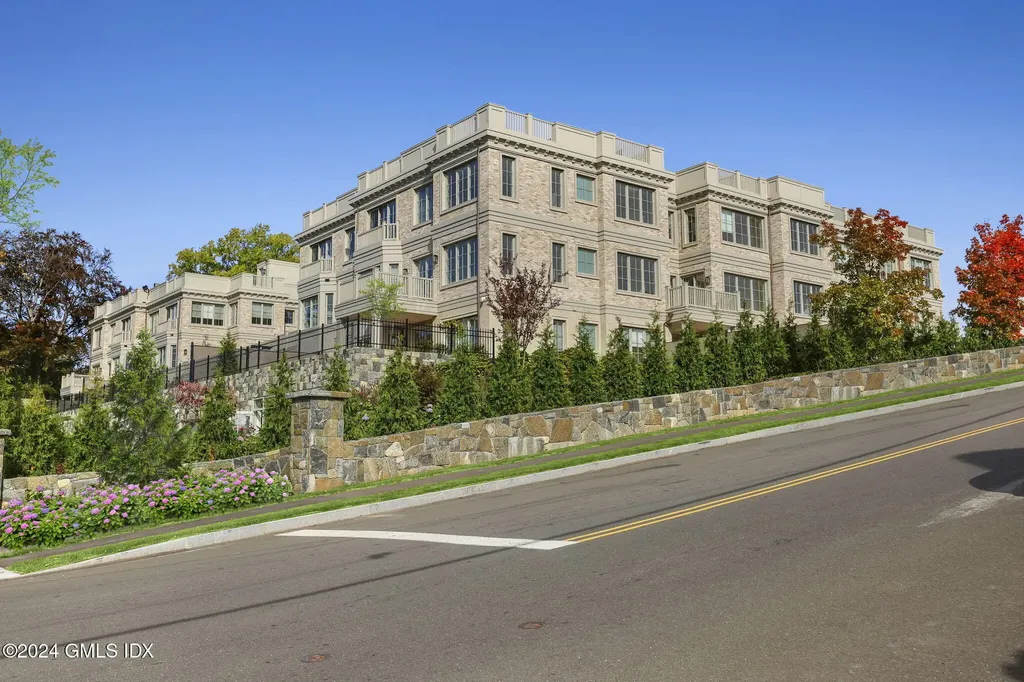 71 Havemeyer Place Greenwich CT 06830