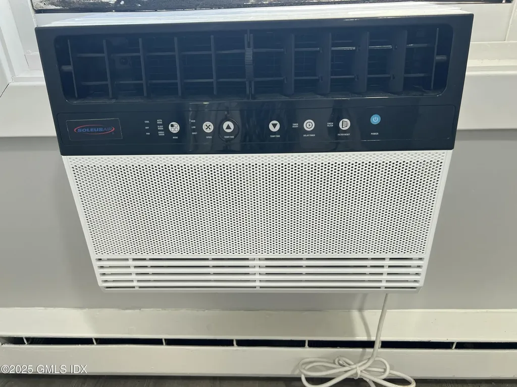 168 N Water Street Greenwich CT 06830