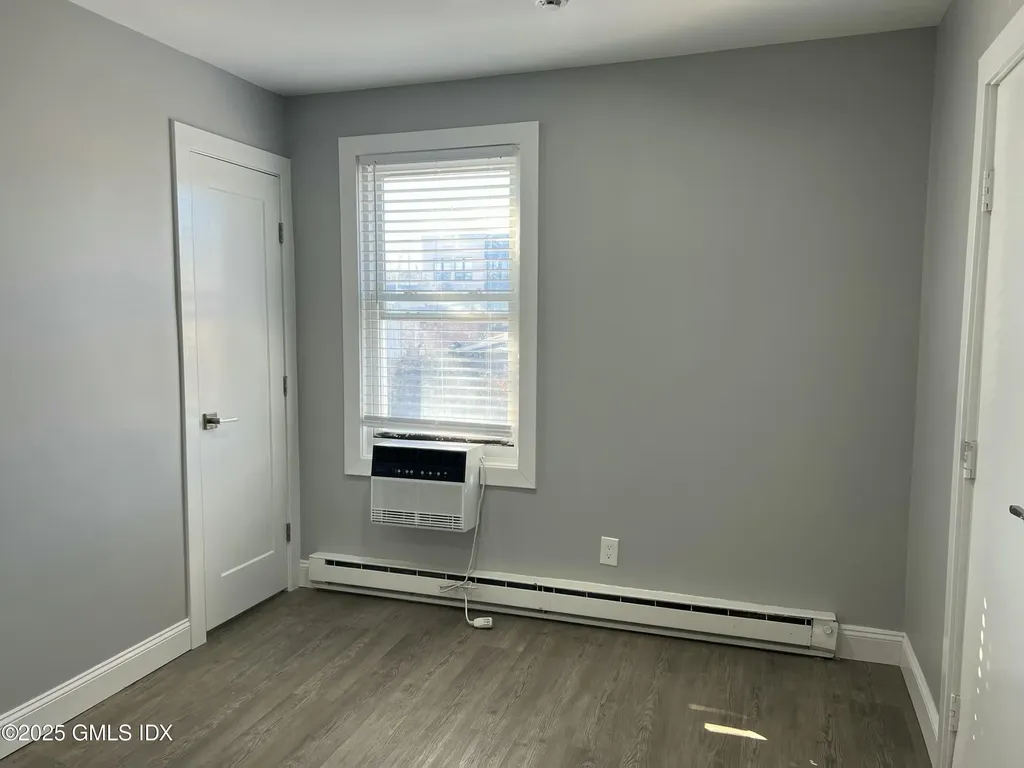 168 N Water Street Greenwich CT 06830