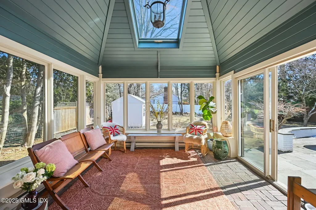 35 Druid Lane Riverside CT 06878