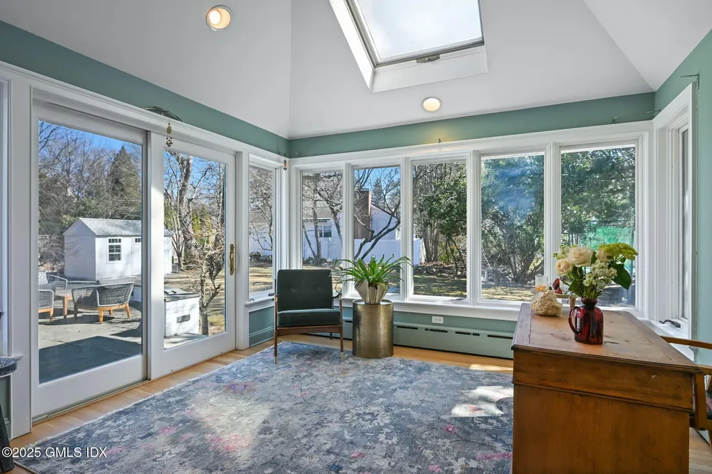 35 Druid Lane Riverside CT 06878