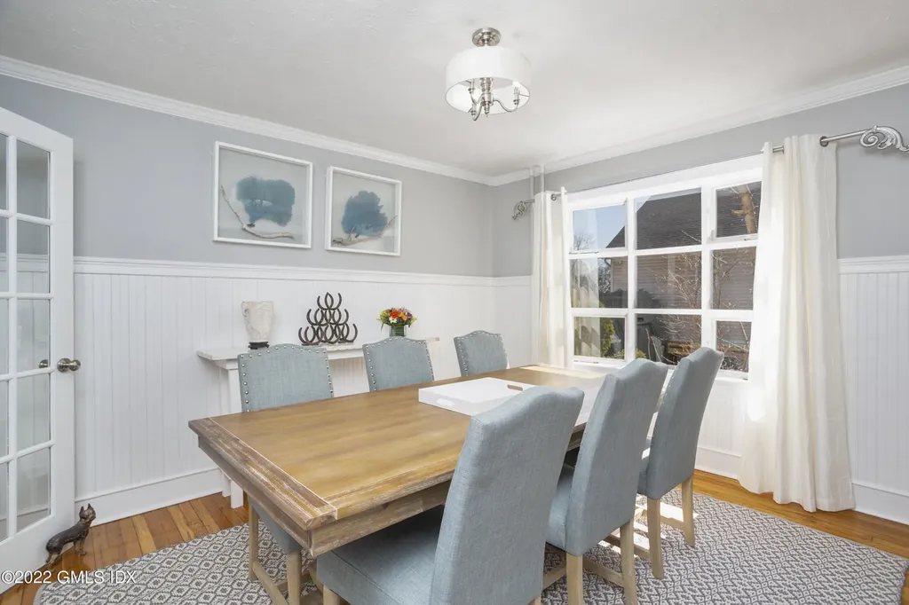 49 Le Grande Avenue Greenwich CT 06830