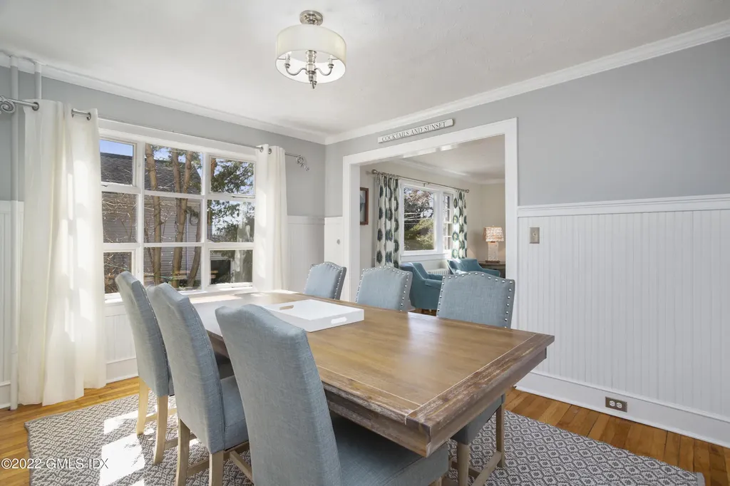 49 Le Grande Avenue Greenwich CT 06830