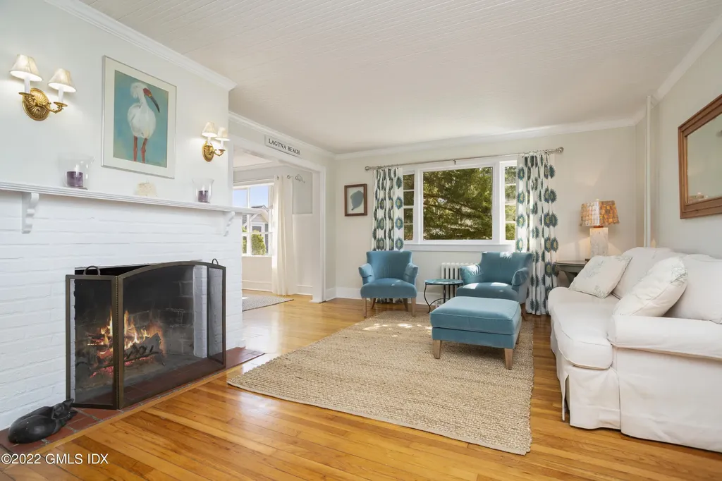 49 Le Grande Avenue Greenwich CT 06830