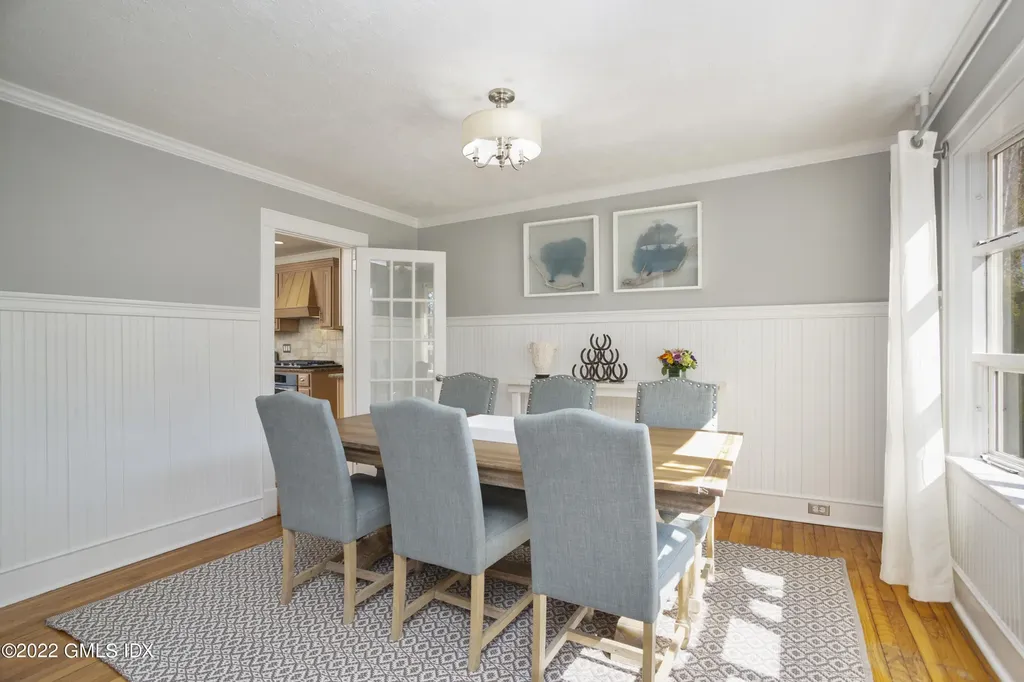 49 Le Grande Avenue Greenwich CT 06830