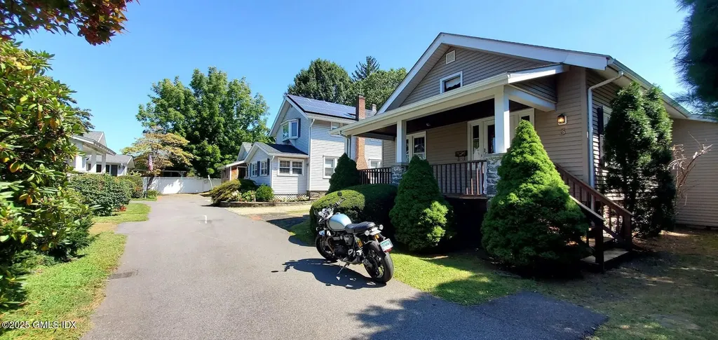 3 Relay Court Cos Cob CT 06807