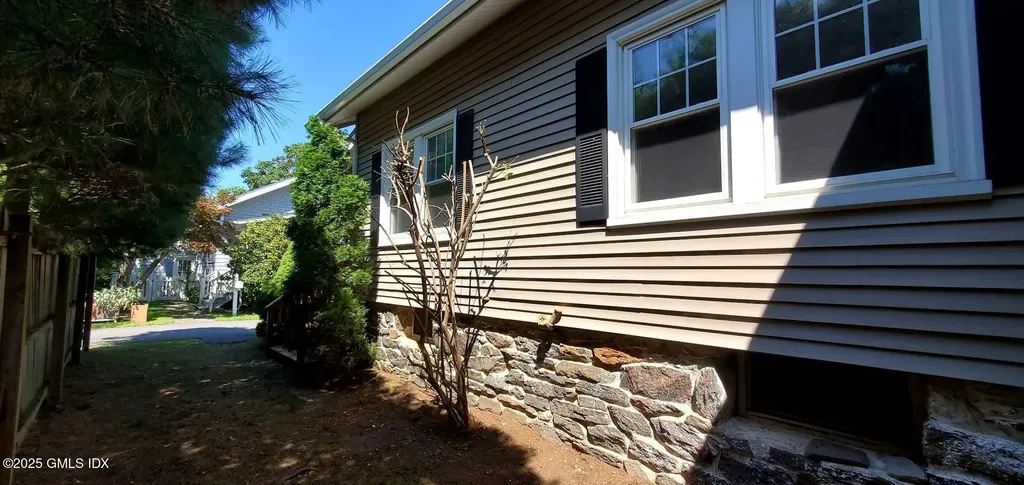 3 Relay Court Cos Cob CT 06807