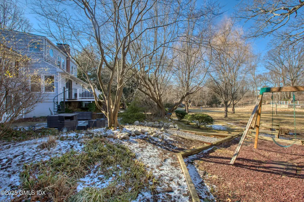 7 Cherry Tree Lane Riverside CT 06878