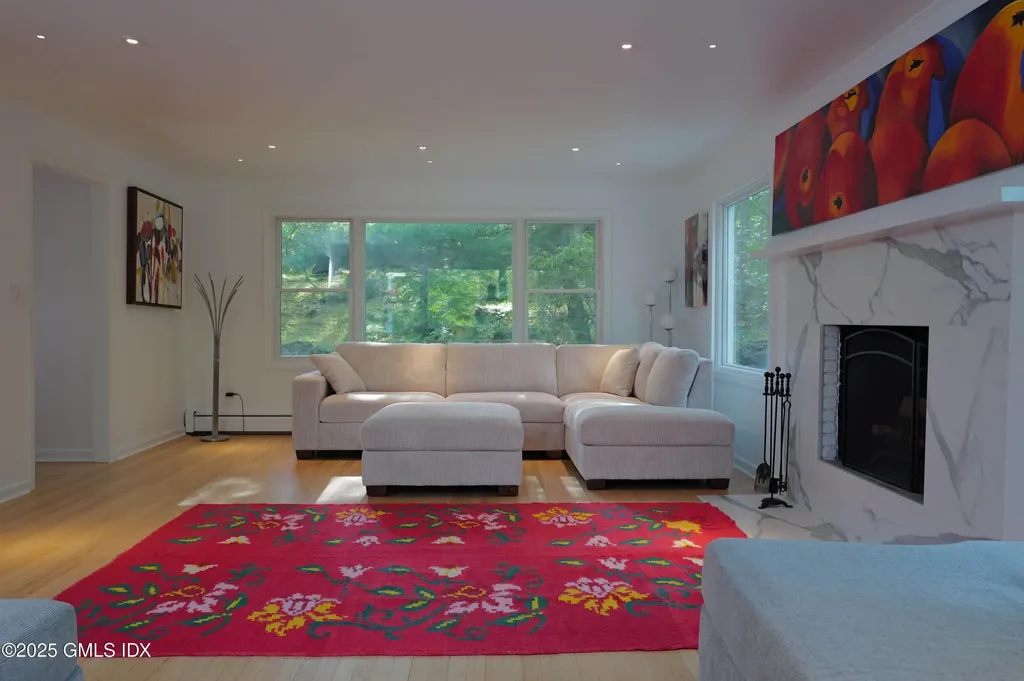 979 Lake Avenue Greenwich CT 06831