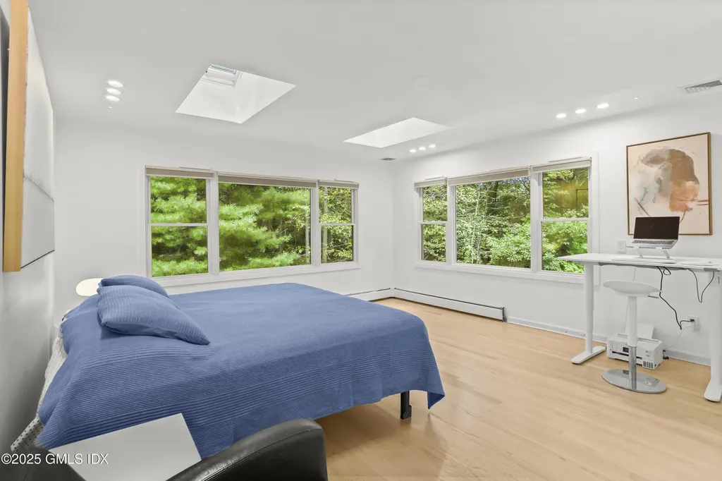 979 Lake Avenue Greenwich CT 06831