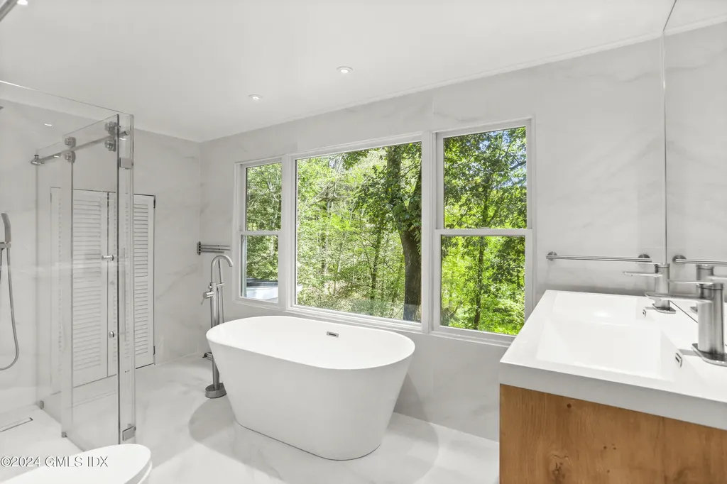 979 Lake Avenue Greenwich CT 06831